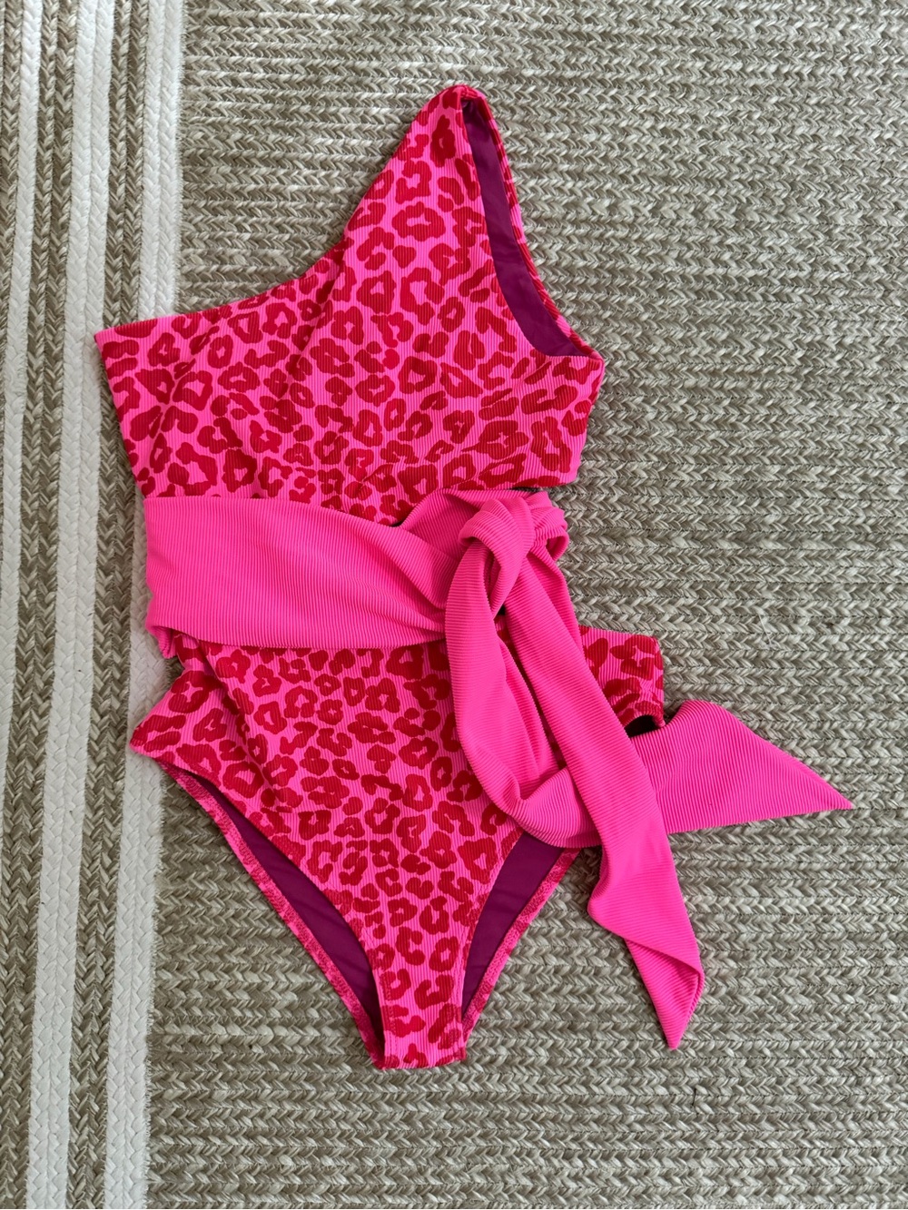 Beach Riot Hot Pink Leopard One-Shoulder Swimsuit with Sash sz L